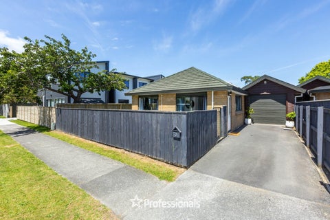 2 Bathurst Street, Heretaunga, Upper Hutt