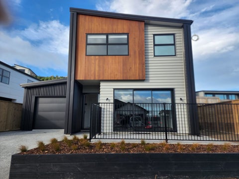 4A Kaiaho Close, Aotea, Porirua
