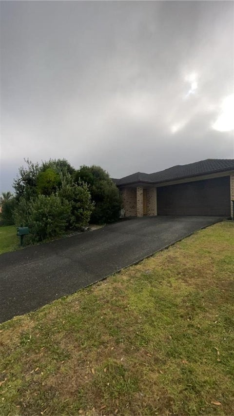 5 Fergy Crescent, Wattle Downs, Auckland
