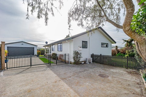 115B Bartholomew Road, Levin, Levin