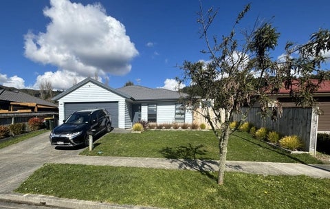 13 Poppy Watts Grove, Stokes Valley, Lower Hutt