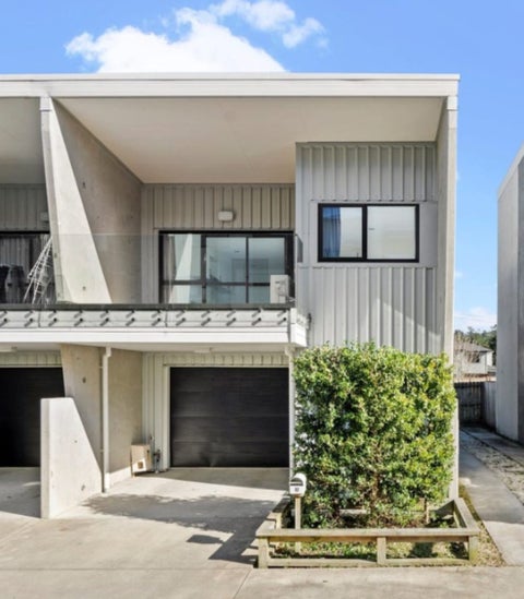 17/5 Perekia Street, Albany, Auckland