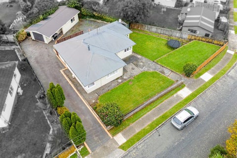 4 Sharpe Crescent, Wainuiomata, Lower Hutt