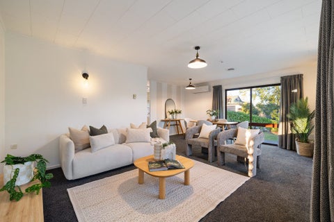 32 Redwood Grove, Hokowhitu, Palmerston North