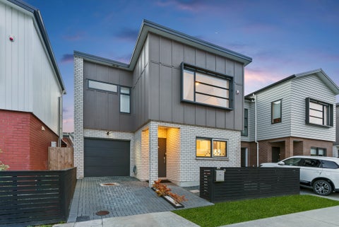 5B McQuoids Road, Flat Bush, Auckland