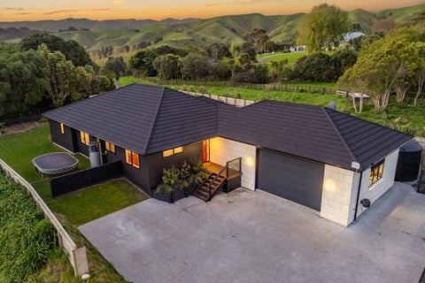 355 Grays Road, Pauatahanui, Porirua
