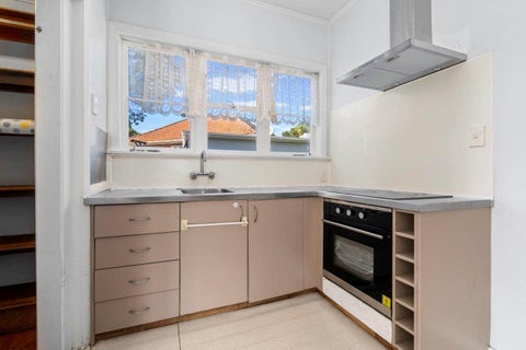1 Reid Road, New Lynn, Auckland