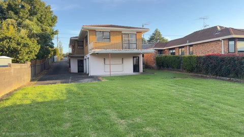 2/42 New Windsor Road, Avondale, Auckland