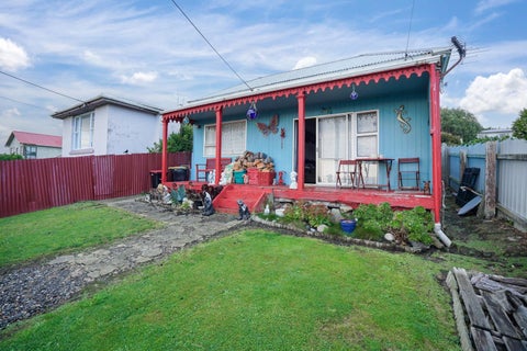 118 Barrow Street, Bluff