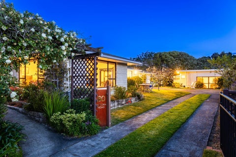 60 Makora Road, Otaihanga, Paraparaumu