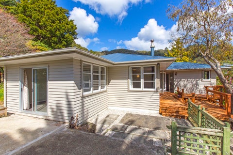 109 Horoeka Street, Stokes Valley, Lower Hutt