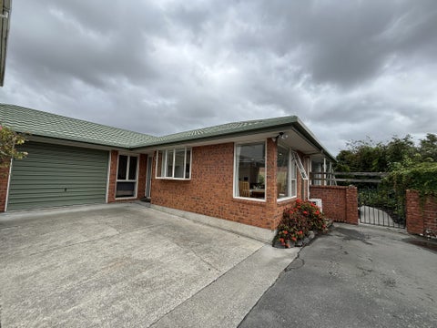 1/37 Waimairi Road, Upper Riccarton, Christchurch