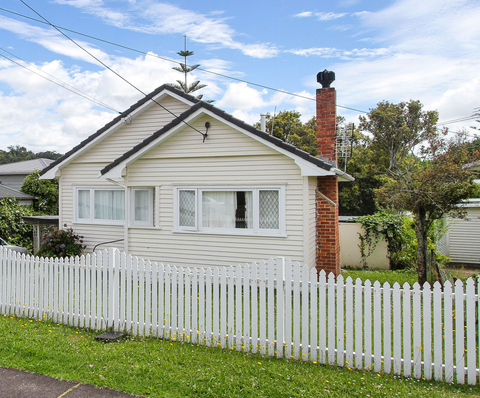 52 Beach Haven Road, Beach Haven, Auckland