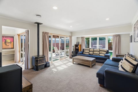 47 Blue Gum Place, New Brighton, Christchurch