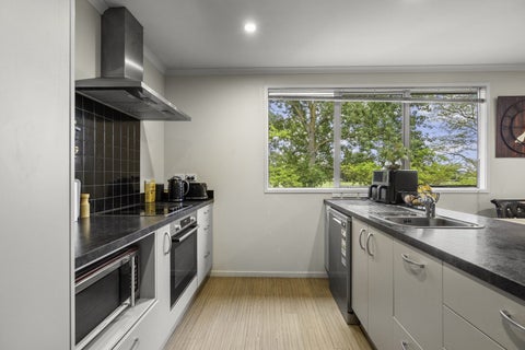 6/6 Page Place, Hamilton East, Hamilton
