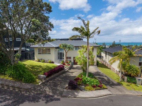 8 Kilduff Place, Mairangi Bay, Auckland