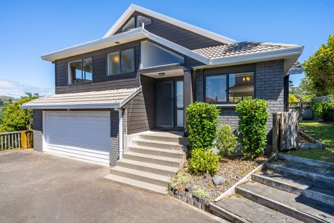 2/167 Westchester Drive, Churton Park, Wellington
