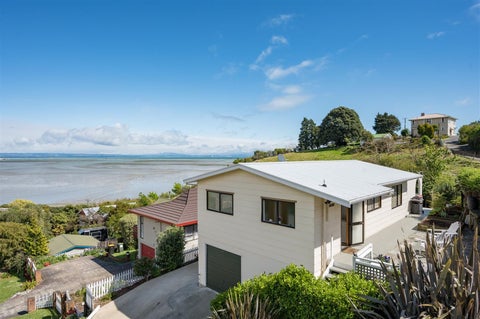 17 Tui Glen Road, Atawhai, Nelson