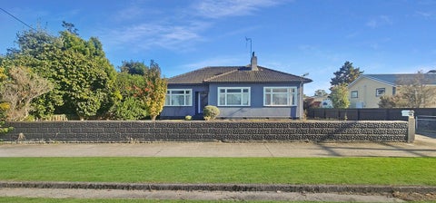 23 Main Street, Marton