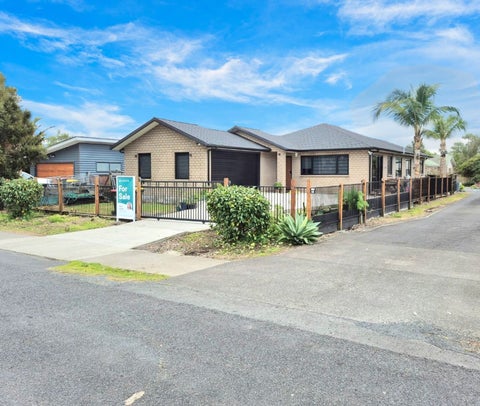 43B Springs Road, Parakai, Helensville