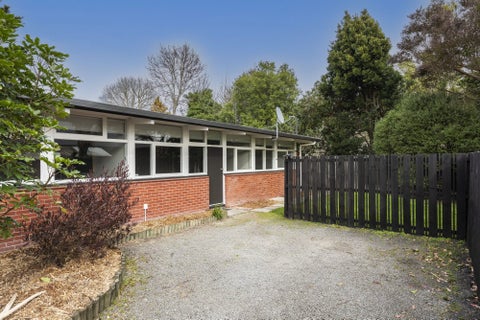 73 East Belt, Lincoln, Lincoln