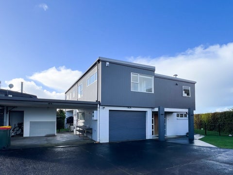 42 Monarch Avenue, Hillcrest, Auckland