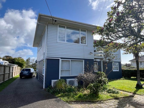 64 Cobham Crescent, Kelston, Auckland