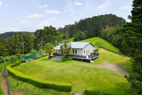 44 Wright Road, Karamu, Hamilton