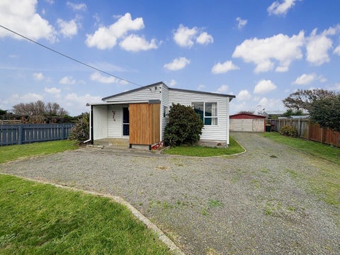 40 Edinburgh Terrace, Foxton Beach, Foxton