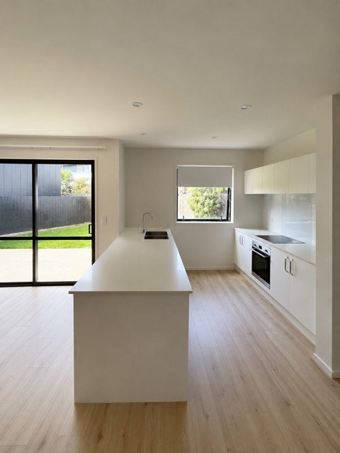 25 Cessna Crescent, Mangere, Auckland
