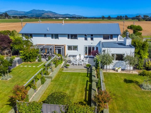 29 Ferry Road, Martinborough