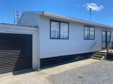 39A Solveig Place, Randwick Park, Auckland