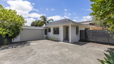 22B Moenui Avenue, Orewa, Orewa