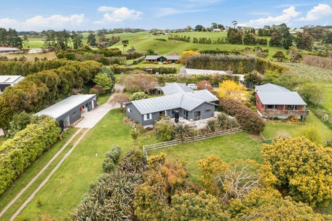 14 Arthur Road, Paraite, New Plymouth