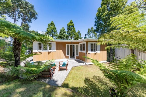 5 Arama Avenue, Titirangi, Auckland