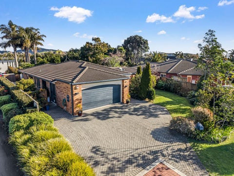 16 St Kilda Place, Papamoa Beach, Papamoa