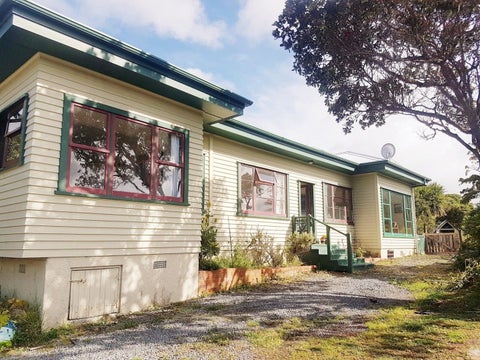 2 Akatea Road, Korokoro, Lower Hutt