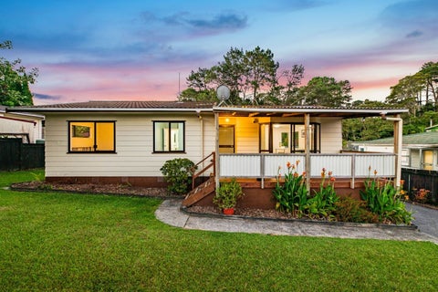 14 Alidade Place, Massey, Auckland