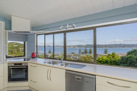 13 Punga Place, Whitianga
