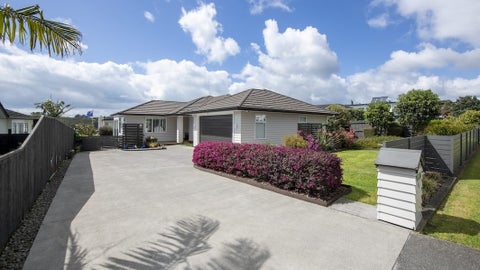 93 Liberty Crescent, Beachlands, Auckland