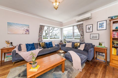 10 Liverpool Street, Takaro, Palmerston North