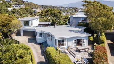 31 Kiriwai Road, Paremata, Porirua