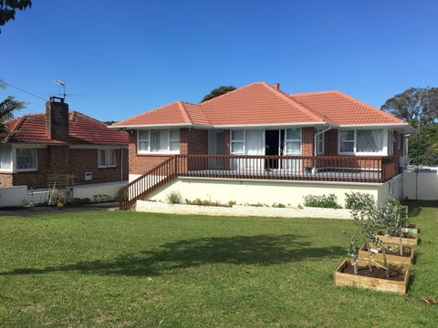 217 Birkdale Road, Birkdale, Auckland