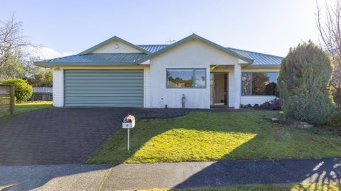 6 Balmoral Drive, Hilltop, Taupo