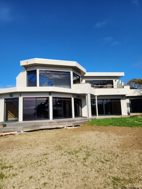 26 Sharon Road, Waiake, Auckland