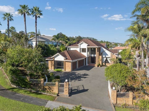3 St Elmo Rise, Shamrock Park, Auckland