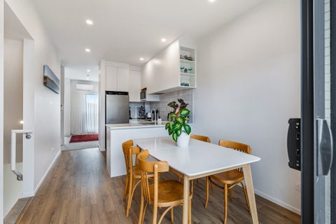 2/28 Westgate Drive, Westgate, Auckland