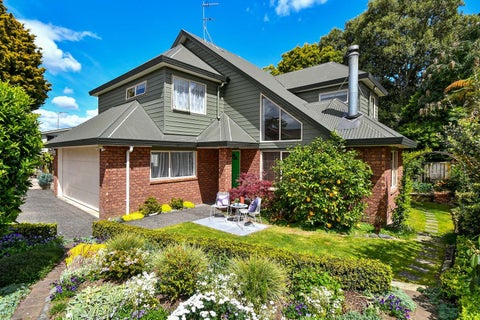 37B Youngs Road, Papakura, Papakura