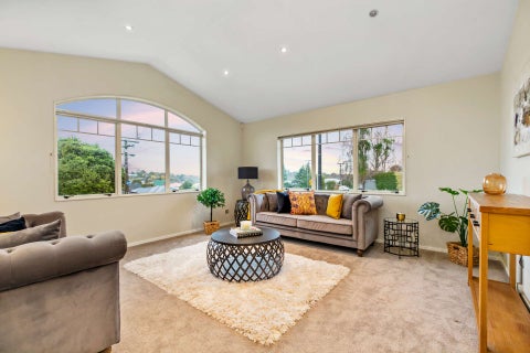 10 West Street, Papakura, Papakura