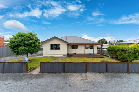 13 Elderlee Street, Milton